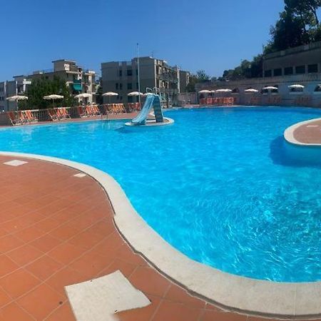 Hotel Paco Pietra Ligure Dış mekan fotoğraf