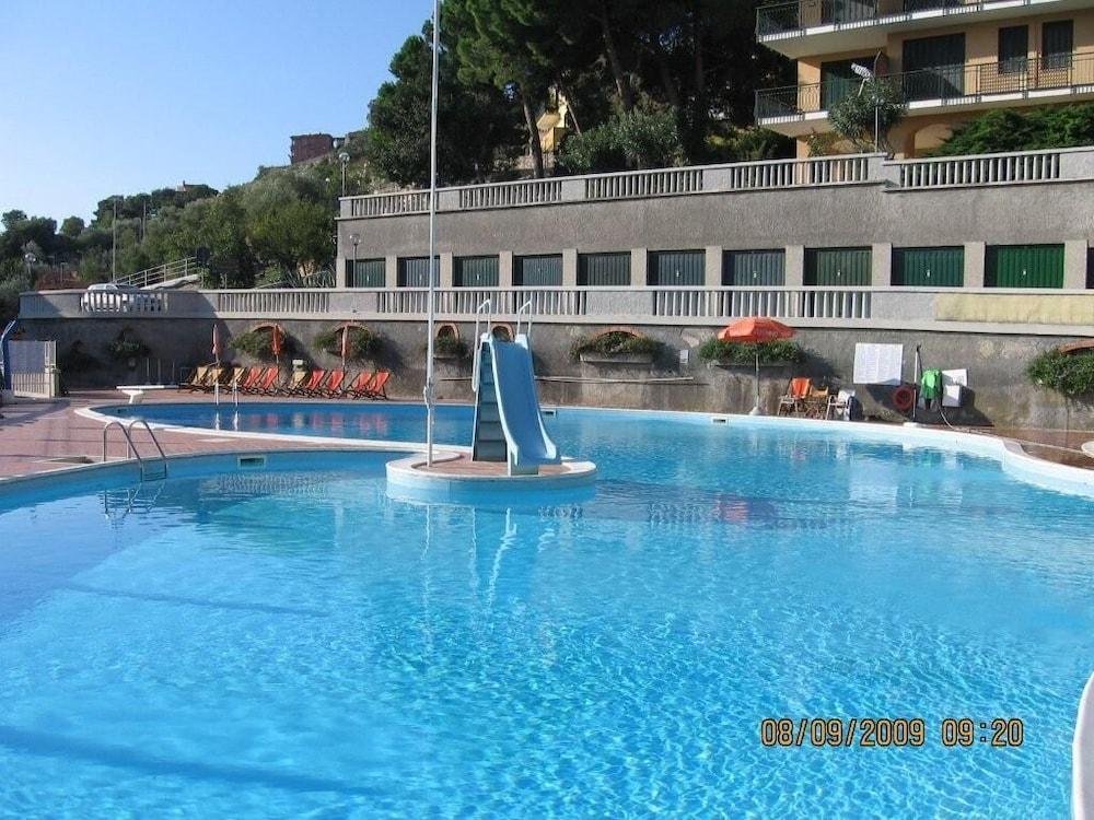 Hotel Paco Pietra Ligure Dış mekan fotoğraf